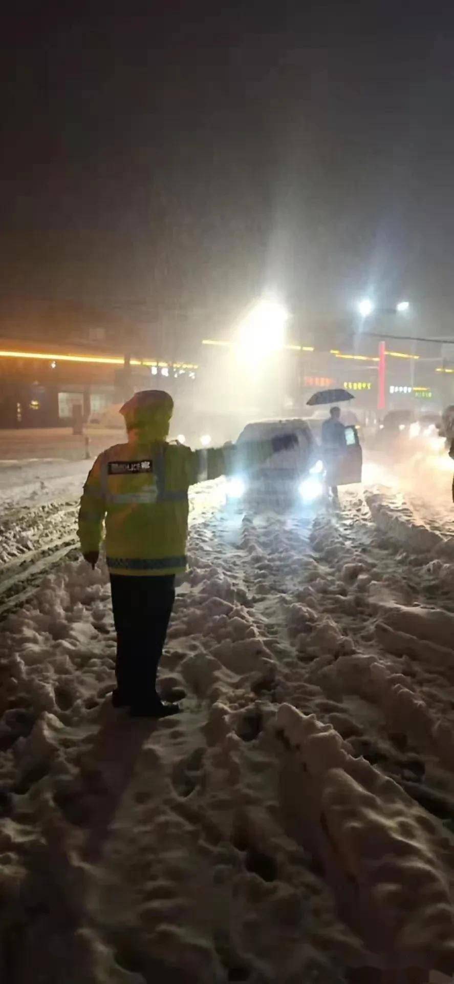 河南暴雪纪录，雪与城市的较量