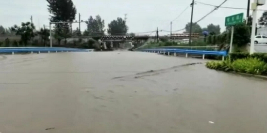 河南局部地区暴雨来袭，城市应对措施与影响分析